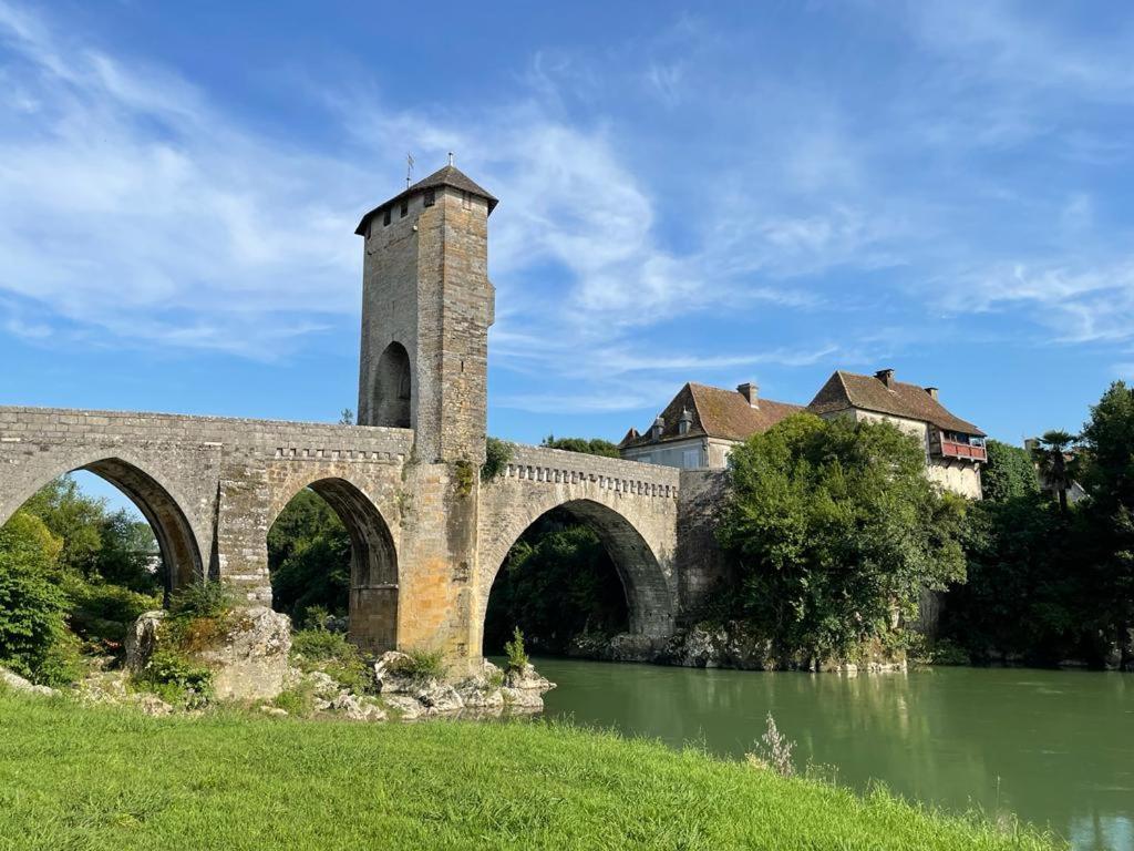 Jardin Des Remparts Bed & Breakfast Orthez Exterior photo